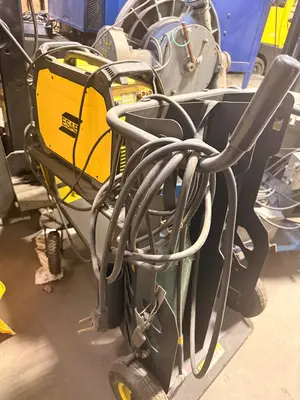 ESAB REBEL 205ic AC/DC Welder | CNC Pro Equipment (1)