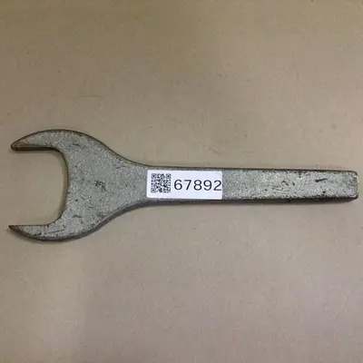 USED METAL FABRICATOR 339 568 A