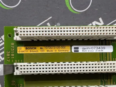 Bosch 073101-3017 Weld Timer 4 Slot Backplane Board 1070073100-302 Used