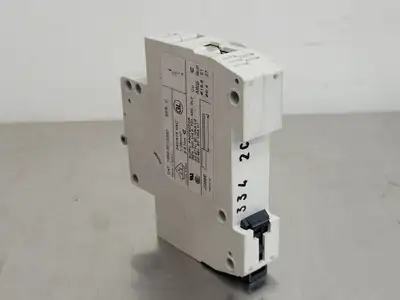 USED ALLEN-BRADLEY 1492-SP1C020