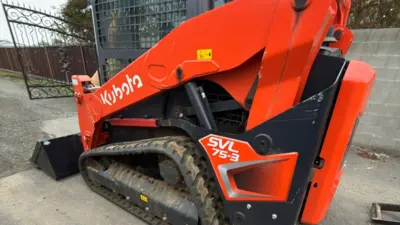 USED 2025 Kubota SVL75-3
