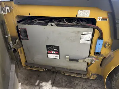 USED CAT 2EP11000