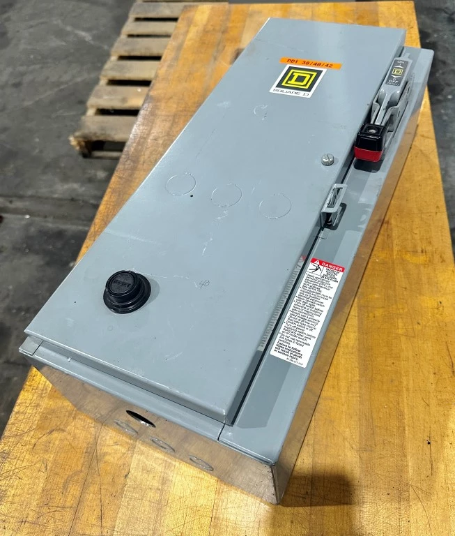 SQUARE D SIZE 0/30A COMBINATION MOTOR STARTER
