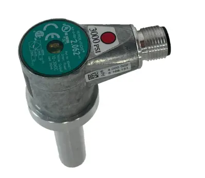 NEW PEPPERL+FUCHS 904467 INDUCTIVE SENSOR NJ 2-D-E02-2.062-V1