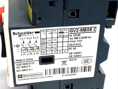 USED SCHNEIDER ELECTRIC GV2ME08C, GV2-ME08C, GV2-ME08C/2.5-4A