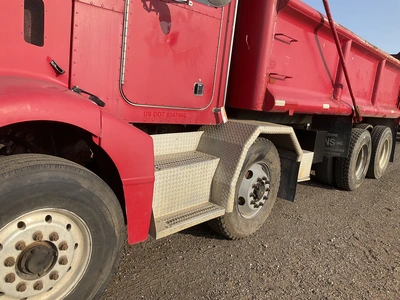 Used 2003 PETERBILT 385 Dump trucks Michigan US | Miedema Asset Management Group #1321241