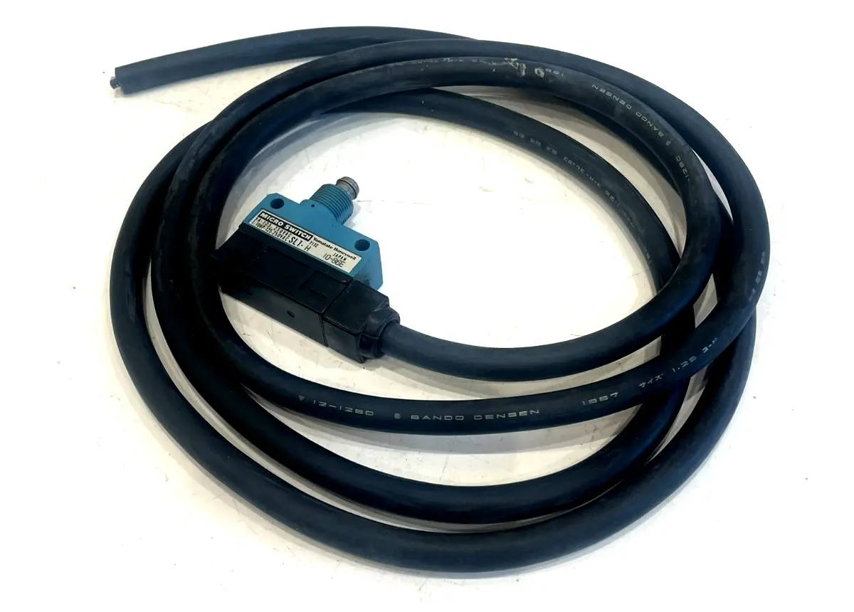 NEW HONEYWELL MICRO-SWITCH SL1-H LIMIT SWITCH W/CABLE SL1H
