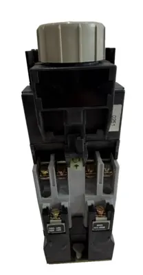 NEW SQUARE D 8501X020XTE1 AC CONTROL RELAY