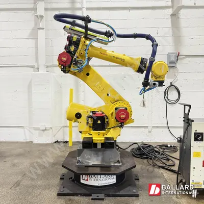 FANUC R-2000iC/210F Robot w/ R30iB Plus – NEW! NEVER PUT INTO PRODUCTION