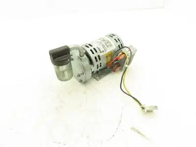Gast 0532-104A-G621X Motor Mounted Rotary Vane Vacuum Pump 0.6 CFM 15 PSI 115V