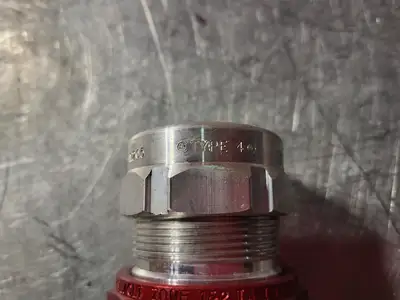 NEW T&B FITTINGS STX100-468