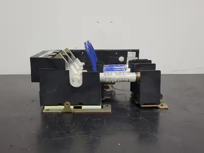USED SQUARE D 9422TCF33