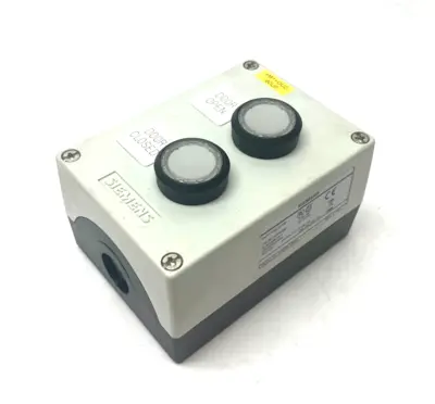 USED SIEMENS PUSHBUTTON ENCLOSURE ASSEMBLY W/ 2X WHITE ILLUMINATED PUSHBUTTONS