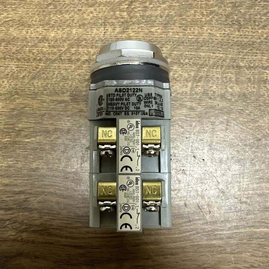 New | in-Stock IDEC ASD2122N Miscellaneous Equipment (Electrical & Power) | Surplus Asset Holdings #1201162