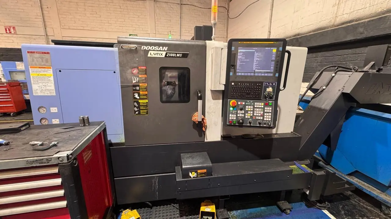 USED 2022 DOOSAN LYNX 2100LMSB