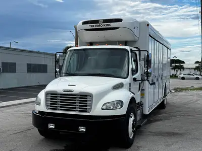 Used 2019 FREIGHTLINER M2 106 Tractors & Trailers Florida US | Truck and Van Outlet #1506258