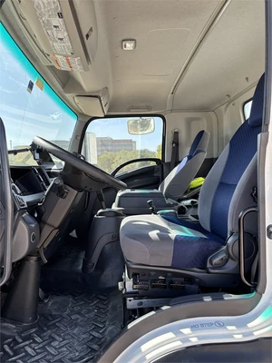 Used 2022 ISUZU "FTR" VAN BODY TRUCK - DIESEL (2022) Box trucks Texas US | MachineryMax #1488284
