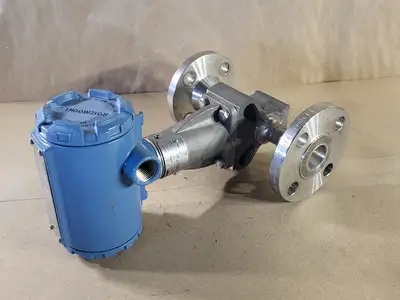 NEW ROSEMOUNT 8800CR010SA1N1D1