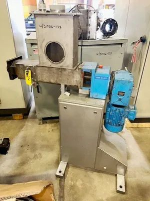 2002 LEISTRITZ ZSE100 BL/44D Extruders, twin screw | Mark One Machinery (12)