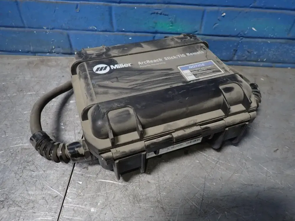 USED MILLER 300934