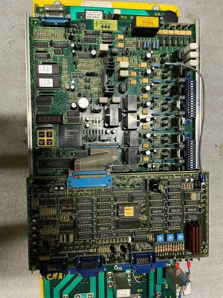 USED FANUC SPINDLE AMPLIFIER A06B-5059-H222 #521