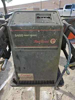 USED 1992 RED DEVIL 5400-02