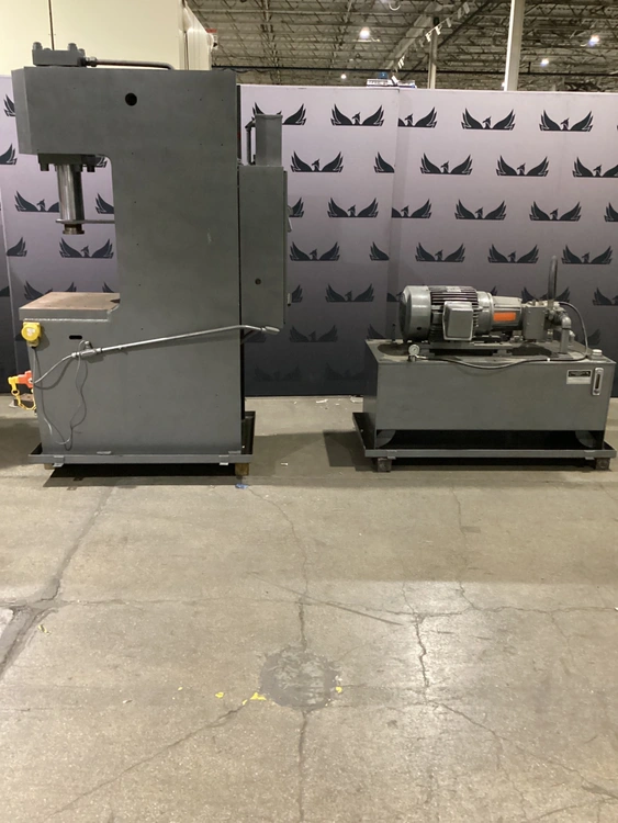 Used AIR-HYDRAULICS HP 545-50 Hydraulic Presses Michigan US | iGAM Industrial Marketplace #1332346