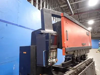 USED AMADA FBD1025