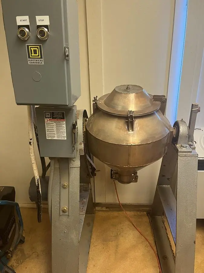 Used Approximately 1 Cubic Foot Cone Blender with Intensifier Bar