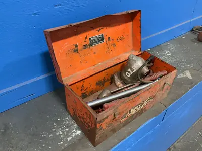 Used _UNKNOWN_ _UNKNOWN_ Tool Box Ohio US | HGR 24 #1358755