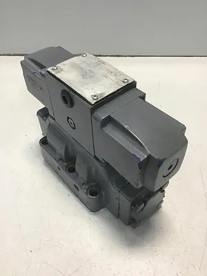 USED VICKERS DG4S4 016C WB 50
