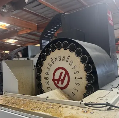 Haas HAAS VF-2SS CNC Machining Centers & Milling Machines | Amiron Machinery (5)