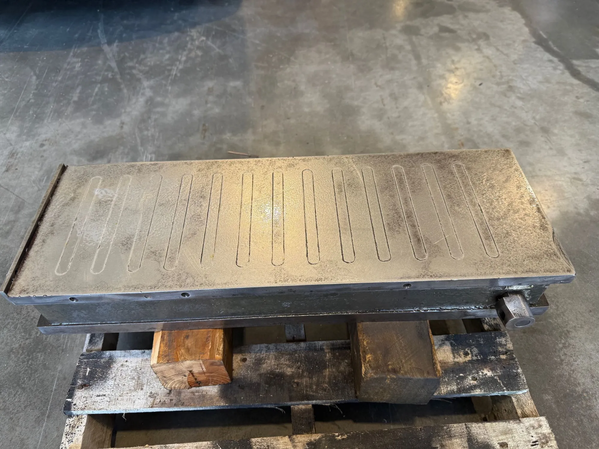 Magnetic Chuck 8-1/2" x 24-1/2" Manual #7647