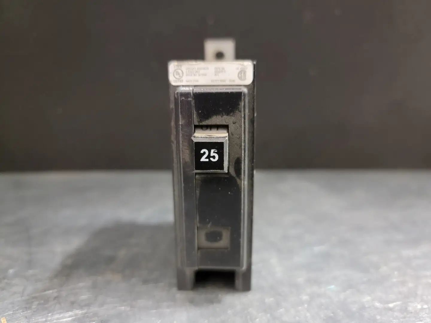 USED CUTLER-HAMMER A125