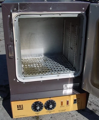 USED LABLINE INSTRUMENTS TABLETOP OVEN TABLETOP OVEN