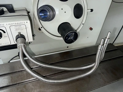 USED 1994 Gage-Master SERIES 89, QC 2000 DRO, 4-POS. LENS TURRET