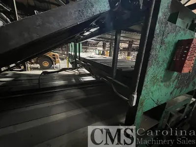 USED GLOBE PLAYWOOD LAYUP LINE AND GLOBE PRESS