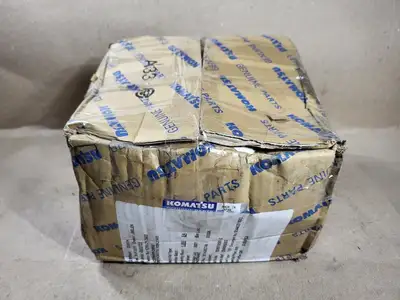 NEW KOMATSU 6266-21-3400