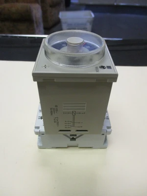 USED Omron Corporation H3CR-A8