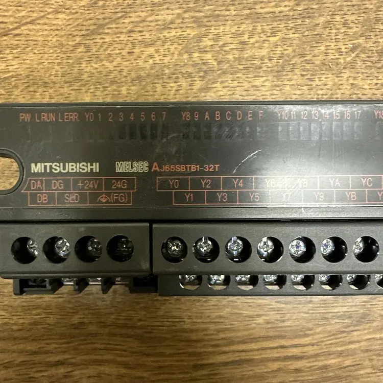 Used MITSUBISHI AJ65SBTB1-32T Industrial Controls | Surplus Asset Holdings #1221064