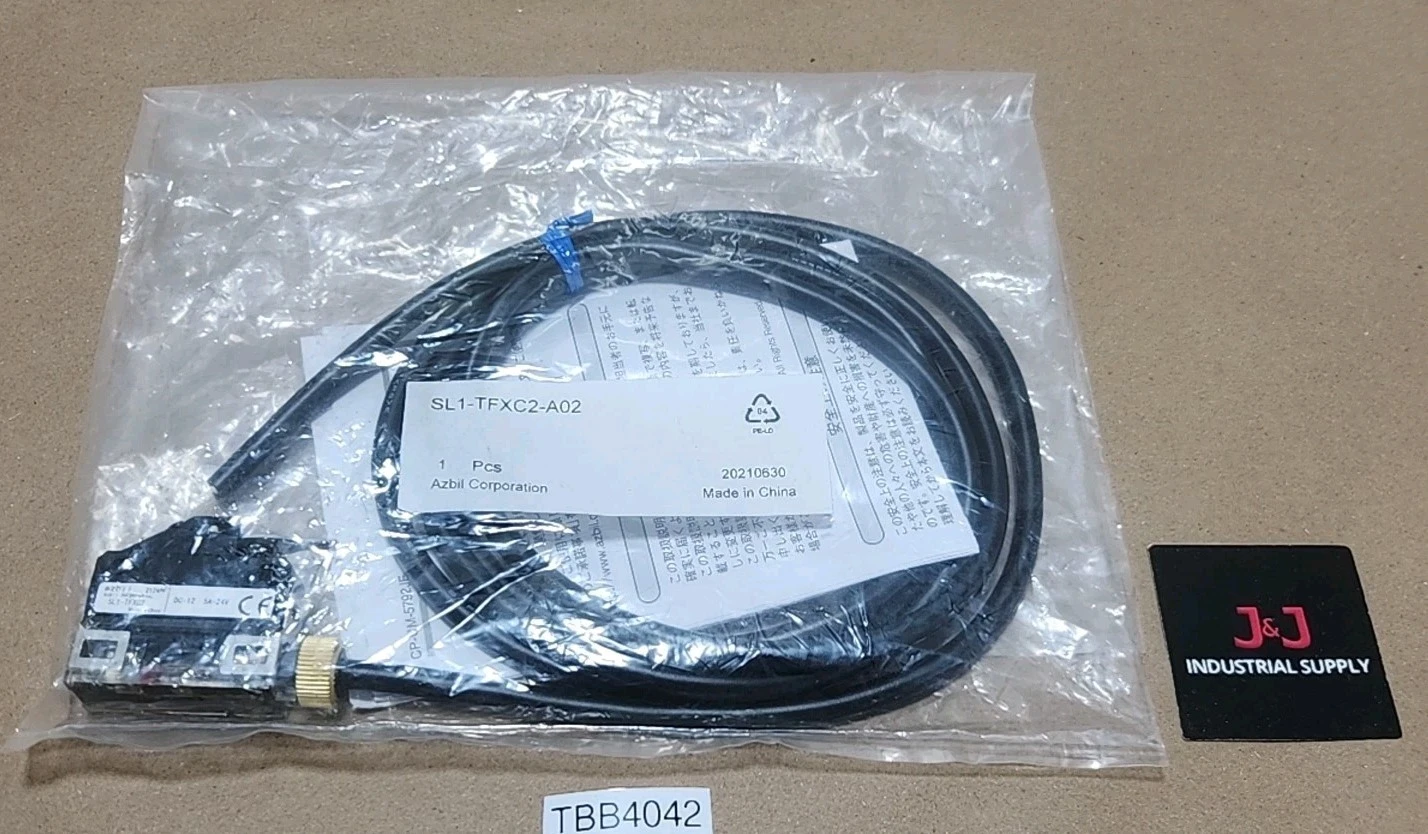 NEW AZBIL SL1-TFXC2-A02