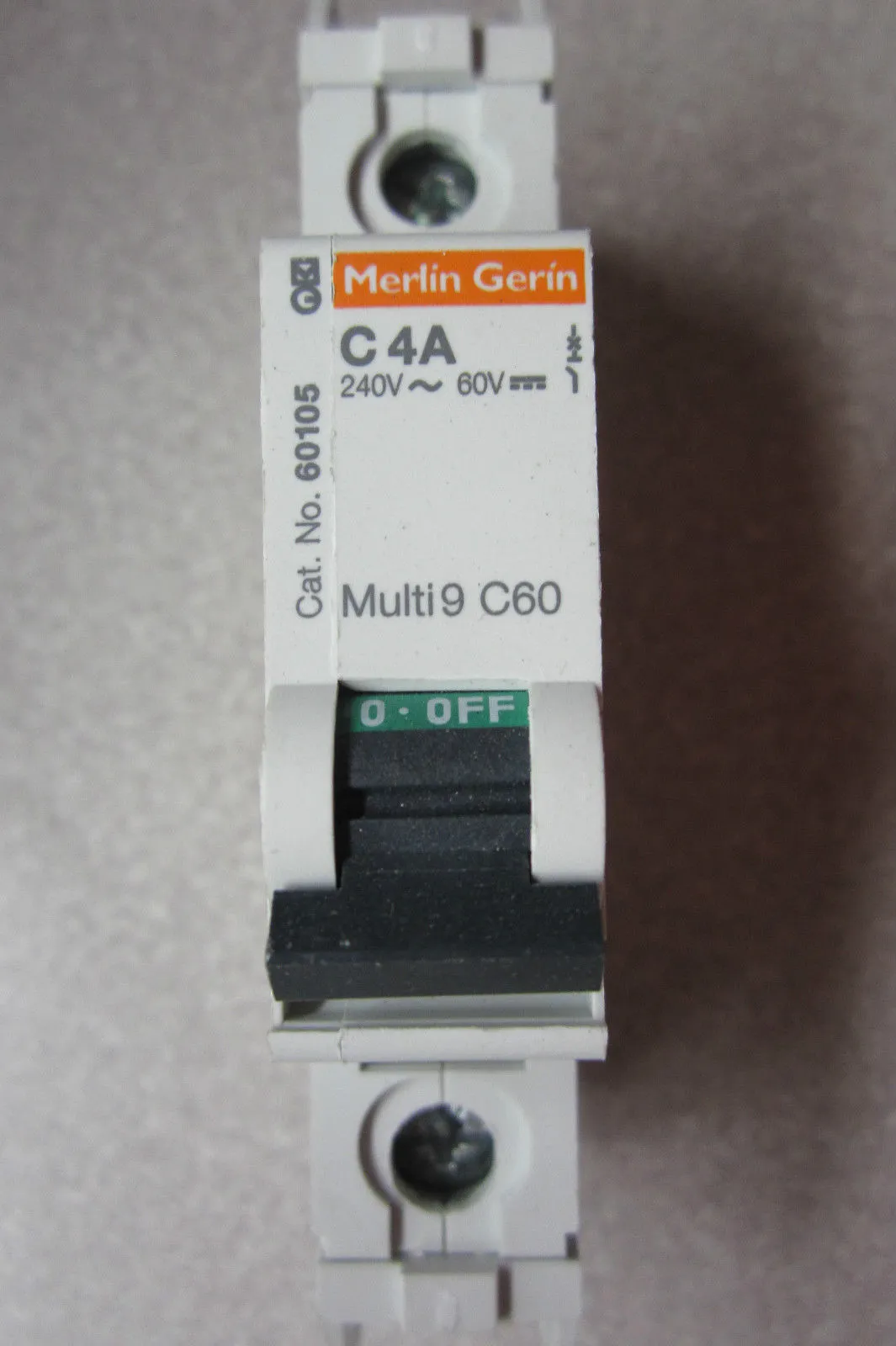 NEW MERLIN GERIN 60105 CIRCUIT BREAKER
