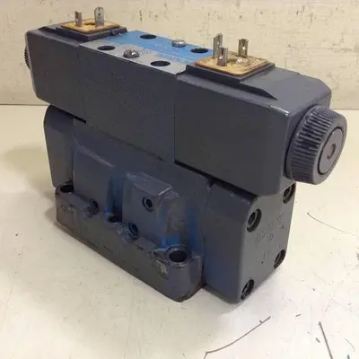 USED VICKERS DG4V-3-6C-M-U-HL7-60-B13