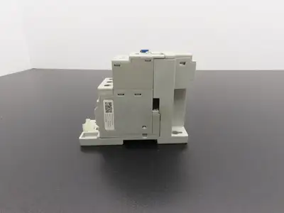 Allen Bradley 193-ED1CB Motor Starter Overload Relay 1-5A Range DIN Adaptor