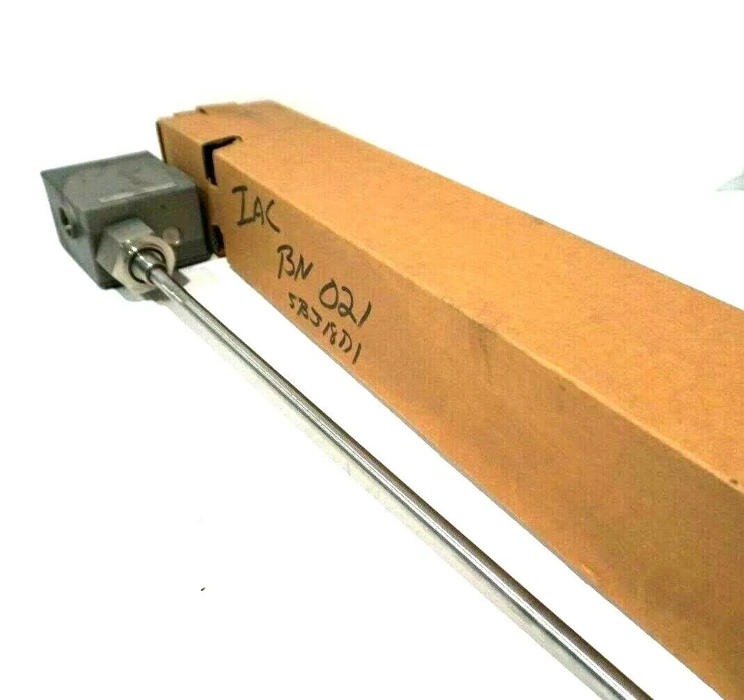 NEW BENTLY NEVADA 26530-00-00-01-017-250-00-04-00 DUAL PROBE TRANSDUCER