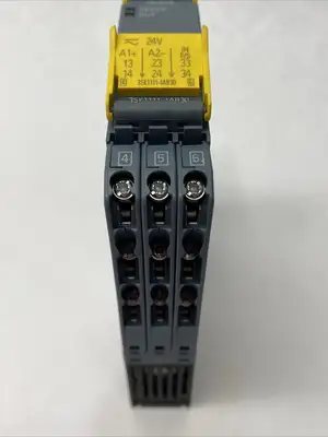 USED SIEMENS SIRIUS SAFETY RELAY STD RELAYS 3NO+1NC, SCREW TERMINAL