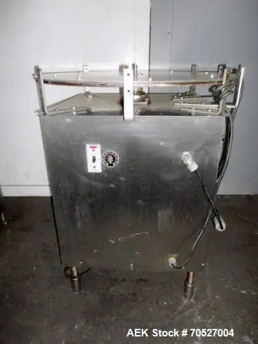 Used WEST 30 Unscramblers - Rotary Turn Tables Illinois US | Aaron Equipment #86877