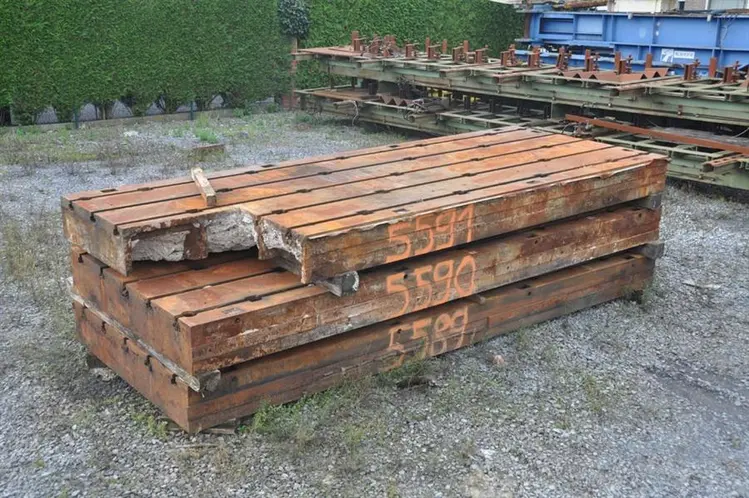 Used FLOORPLATE 5200 X 2000 X 350 Tables, Floor & Layout Plates BE | Apt International N.V #366660