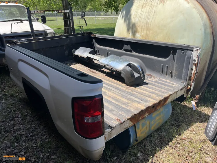 Used 2018 GMC SIERRA 3500HD SRW Automotive Parts Michigan US | Miedema Asset Management Group #1148335