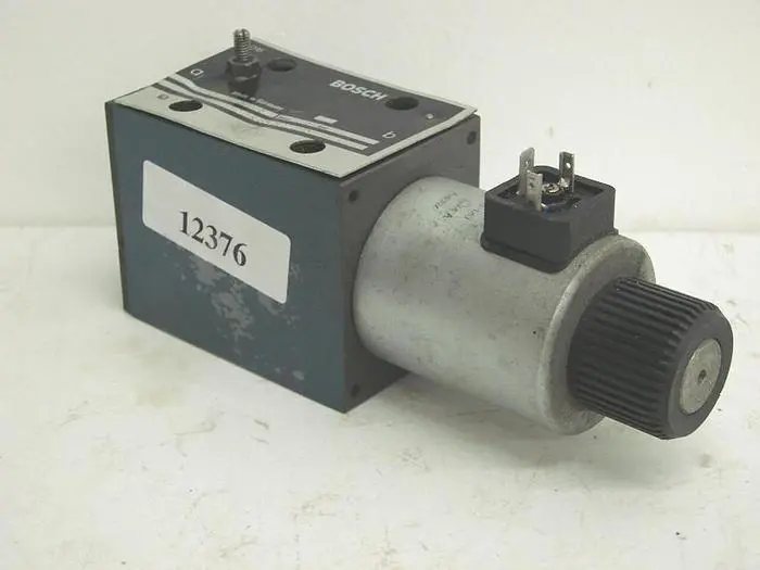 Used BOSCH 0 810 001 540 Valves/Fittings Michigan US | Ideal Machinery #603820